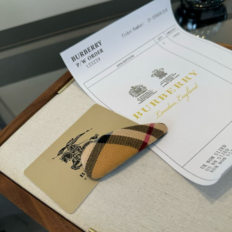 Burberry Hair Clips 298112 Wholesale